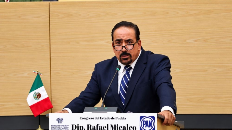 Revista_Agora_001_Rafael_Micalco_1